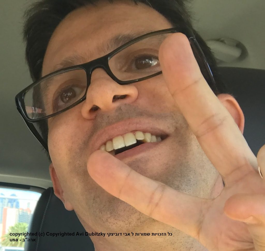 What does Avi Dubitzky do for a living?